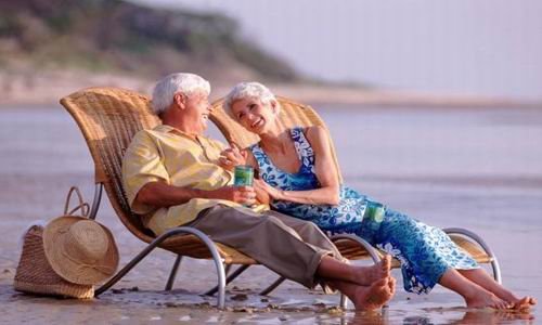 Turismul pentru pensionari a crescut cu până la 40%. Vezi unde pleacă seniorii de Paşti