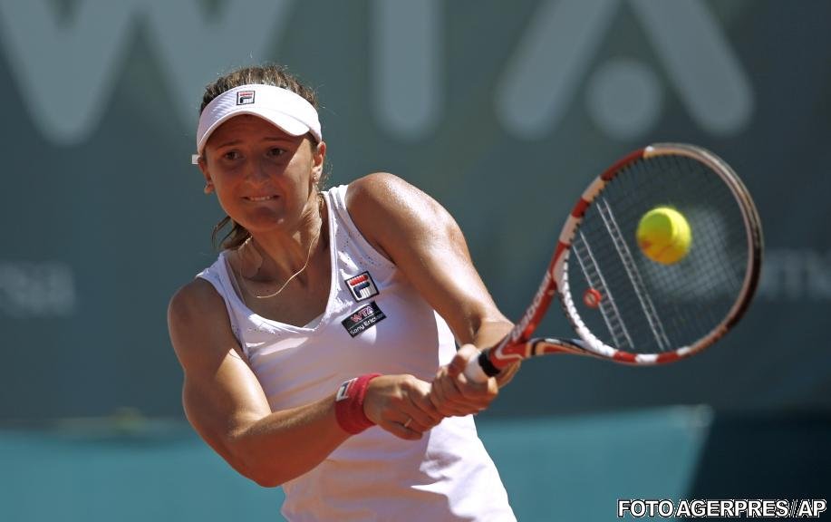 Irina Begu a pierdut finala turneului de la Marbella în faţa Victoriei Azarenka