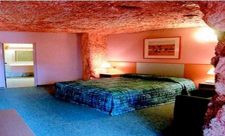 Oamenii încă mai trăiesc în peşteri. Vezi cum arată cavernele moderne 92680