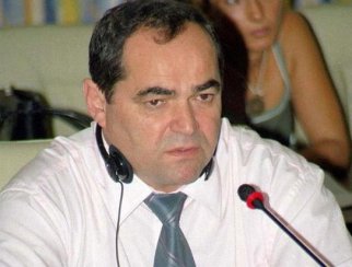 Mihai Necolaiciuc a primit mandate de arestare în trei din dosarele în care este anchetat 