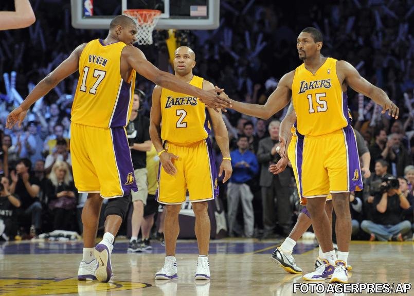 Playoff NBA: LA Lakers şi San Antonio egalează situaţia la general
