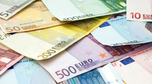 România nu trece la moneda euro în 2015