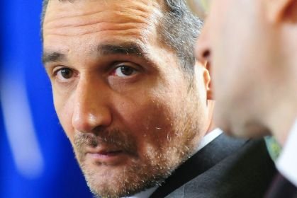 Consilierul prezidenţial Sebastian Lăzăroiu, eliberat din funcţie