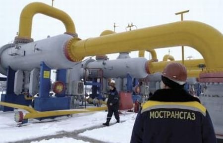 Rusia opreşte exporturile de produse petroliere în luna mai
