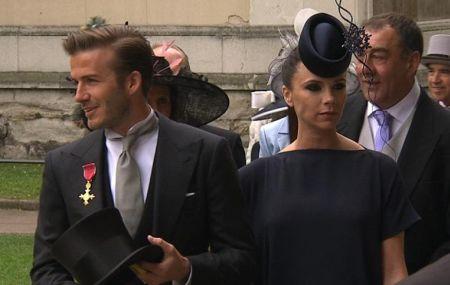 Prinţul William şi Kate Middleton, soţ şi soţie: S-au sărutat in balconul Palatului Buckingham 94072
