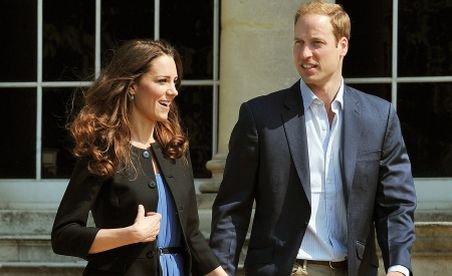 Prinţul William şi soţia sa au petrecut după nuntă, fără presă şi fără regină