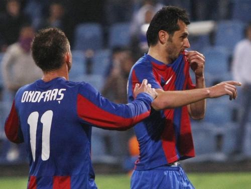 Steaua şi Rapid continuă duelul pentru Europa League