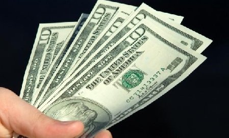 Moartea lui Bin Laden a dus la creşterea dolarului