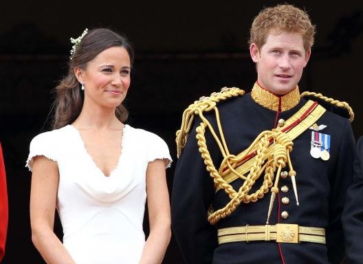 Prinţul Harry către sora lui Kate Middleton: &quot;Eşti foarte frumoasă! Serios!&quot;