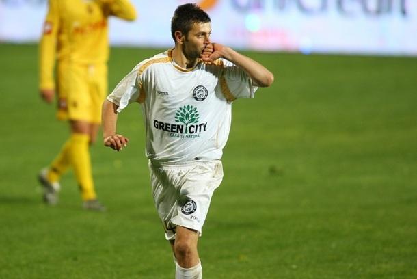 Unirea Urziceni învinge cu 2-1 pe Victoria Brăneşti în primul meci din etapa a 31-a