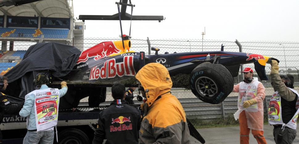 Alonso şi Button, câştigătorii primelor antrenamente pentru MP al Turciei. Vettel a ieşit în decor 94732