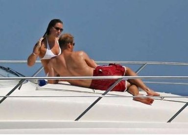 William, Kate şi Pippa, într-o vacanţă exotică în Ibiza. Vezi fotografiile