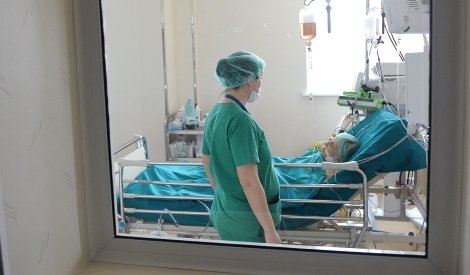 Un român din cinci se tratează în clinici medicale private