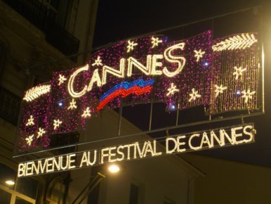 A început cea de-a 64-a ediţie a Festivalului Internaţional de Film de la Cannes