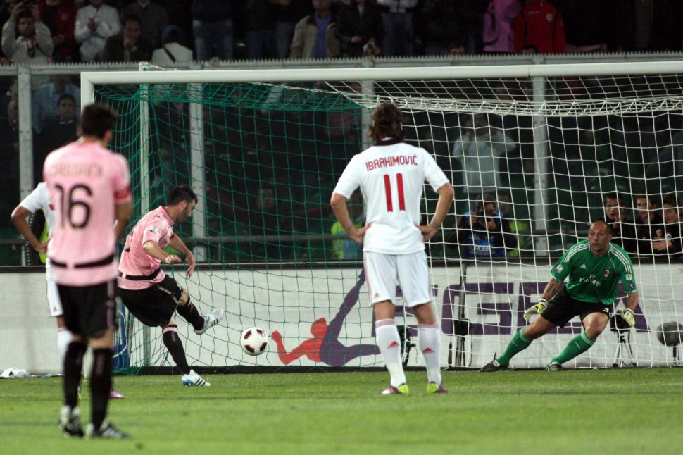 Palermo a învins cu 2-1 pe AC Milan şi s-a calificat în finala Cupei Italiei