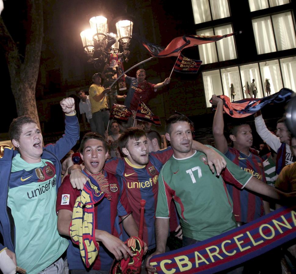 FC Barcelona a câştigat al treilea titlu consecutiv în Spania 95276