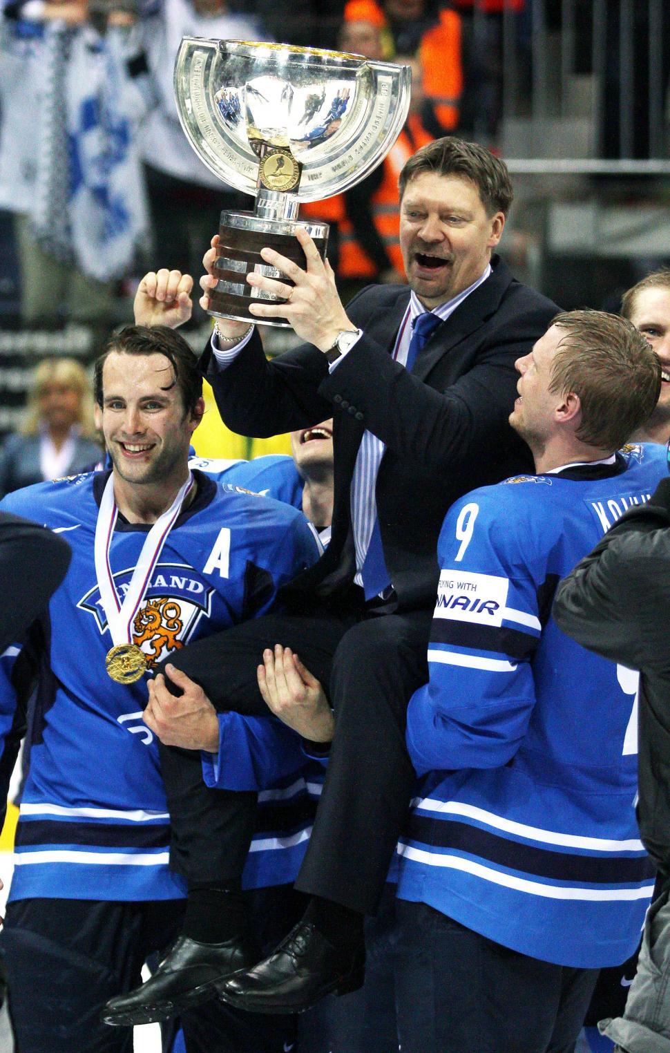 Finlanda este noua campioană mondială la hochei pe gheaţă 95651