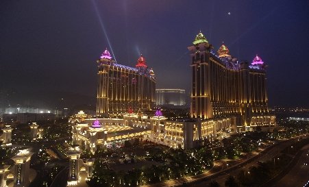 Macao, adevărata capitală a casinourilor: Două miliarde de dolari pentru un palat al jocurilor de noroc
