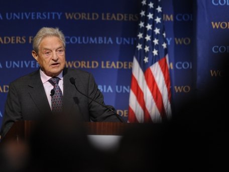 Miliardarul George Soros şi-a lichidat investiţiile de 800 milioane dolari în aur