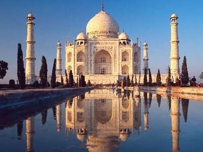 Slumdog Millionaire şi Taj Mahal - India pentru români