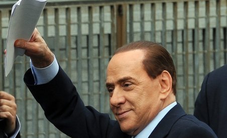 Berlusconi a plătit Mafiei 350.000 de euro pe an pentru protecţie