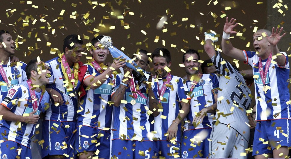 &quot;Careu de trofee&quot; pentru Săpunaru: Porto a cucerit Cupa după 6-2 cu Guimaraes