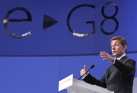 Forumul e-G8 aduce cele mai importante nume din domeniul internetului la Paris