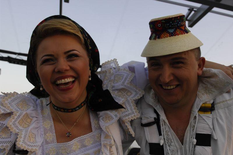 &quot;Răi da´buni, prima emisiune transmisă în direct, din aer - GALERIE FOTO! 96794