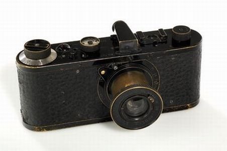 Preţ record pentru un aparat foto: 1,32 milioane de euro pentru un Leica din 1923