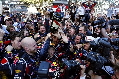 Sebastian Vettel câştigă Marele Premiu de F1 al Principatului Monaco