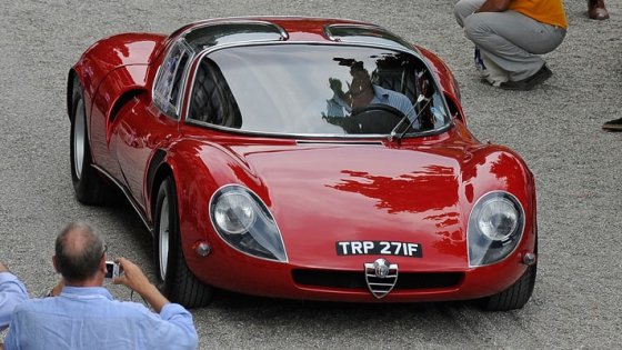 Alfa Romeo 33 Stradale - italianca seducătoare
