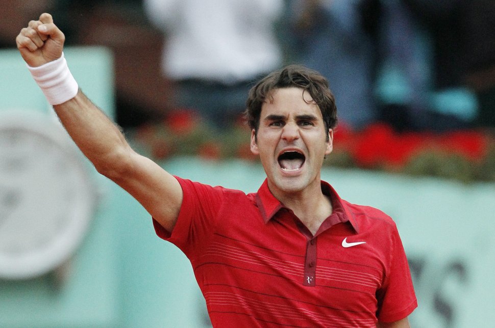 Roger Federer a pus capăt seriei de victorii a lui Novak Djokovic 