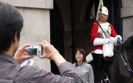 Studiu: Londra va fi cel mai vizitat oraş din lume în 2011. Parisul va fi pe locul al doilea