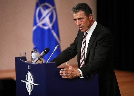 Rasmussen: NATO nu va trimite unităţi terestre în Libia după încetarea conflictului