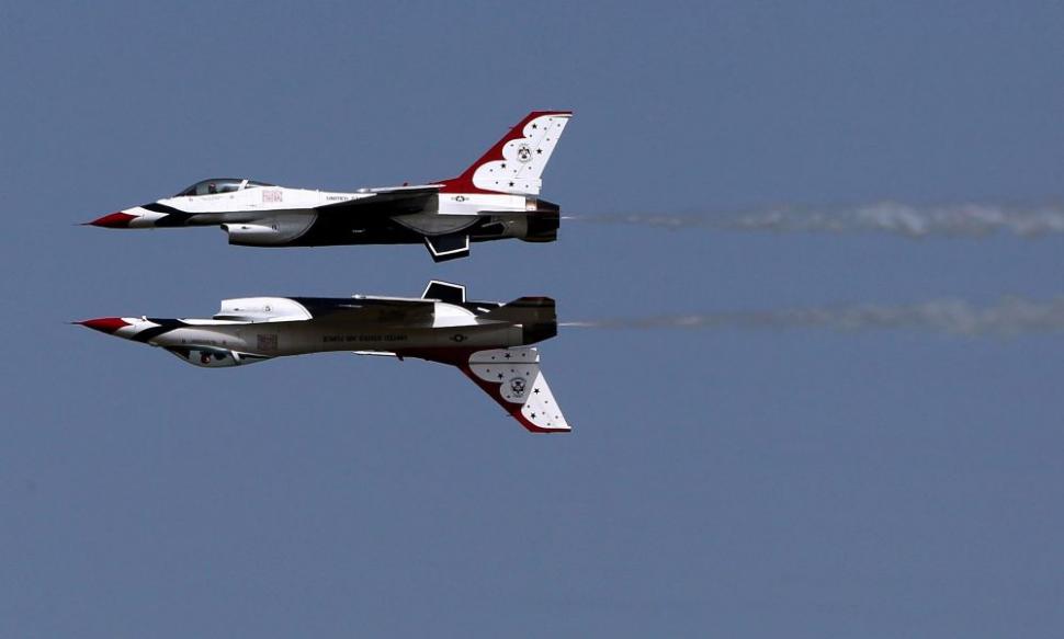 Fotografii care îţi taie respiraţia: Constanţa Air Show 2011 - Thunder over the Black Sea 98037