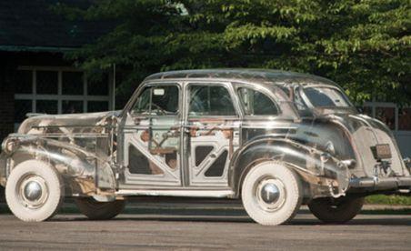 Prima maşină transparentă din plexiglas, vândută la licitaţie în SUA 98768