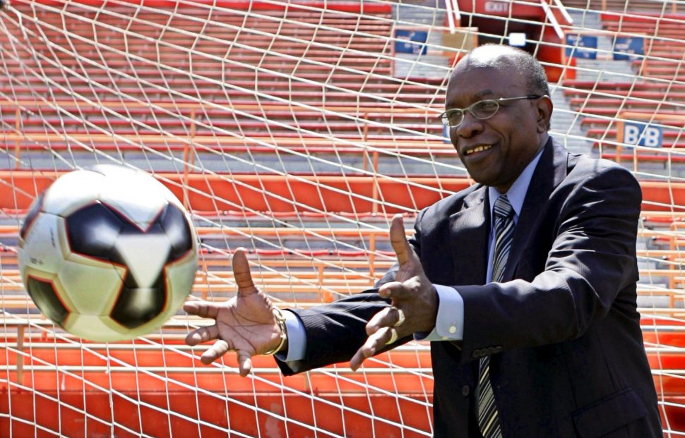 Jack Warner, vicepreşedintele FIFA, a demisionat din toate funcţiile deţinute în fotbal