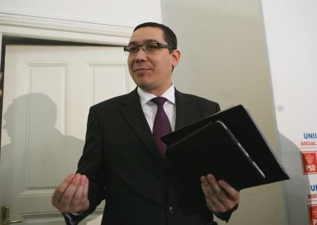 Victor Ponta: Eu mă bucur că mă controlează Blejnar, dar pe Blejnar nu îl controlează nimeni