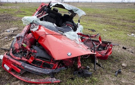 Patru oameni au murit într-un accident rutier în judeţul Cluj