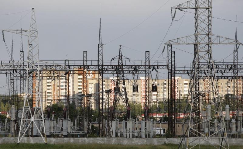 Rusia lasă Belarus fără curent electric începând de miercuri, din cauza unei datorii