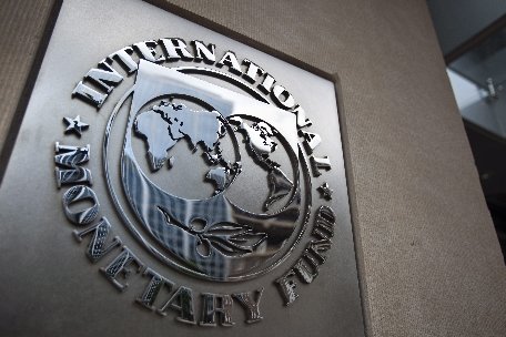 FMI avertizează: Economia americană este fragilă şi pe o traiectorie nesustenabilă