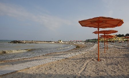 Vacanţa de vară pe litoralul românesc devine din ce în ce mai scumpă