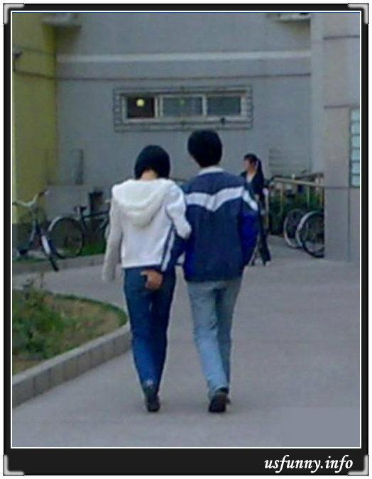 Mâini pe fund, în văzul lumii. Vezi câteva exemple de comportament indecent al cuplurilor 100086