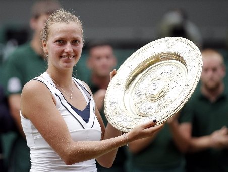 Wimbledon 2011: Petra Kvitova o învinge pe Sharapova şi câştigă primul turneu de mare şlem din carieră