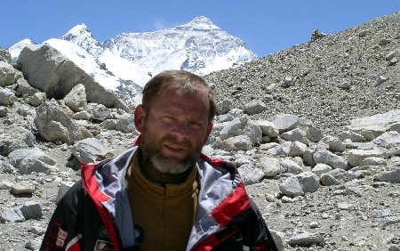David Neacşu, alpinistul care a condus prima expediţie română pe Everest: Schimbările climatice sunt ireversibile