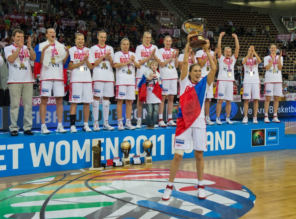 Rusia este noua campioană europeană la baschet feminin