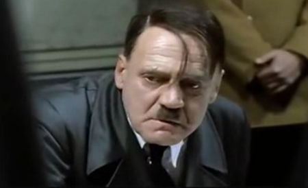 Hitler, supărat pe elevii care au dat bacalaureatul: Nu i-aş lăsa să-mi spele nici maşina