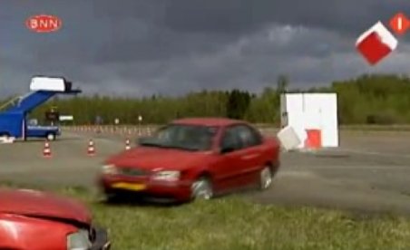 A fost călcat în propria sa emisiune de cel mai prost şofer din Olanda