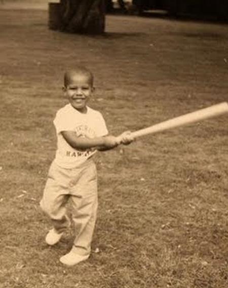 Preşedintele Barack Obama, la un pas de a fi dat spre adopţie la naştere 100701