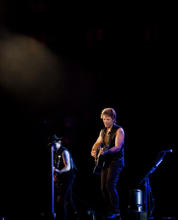 Cele mai reuşite fotografii de la concertul Bon Jovi din Piaţa Constituţiei 100957